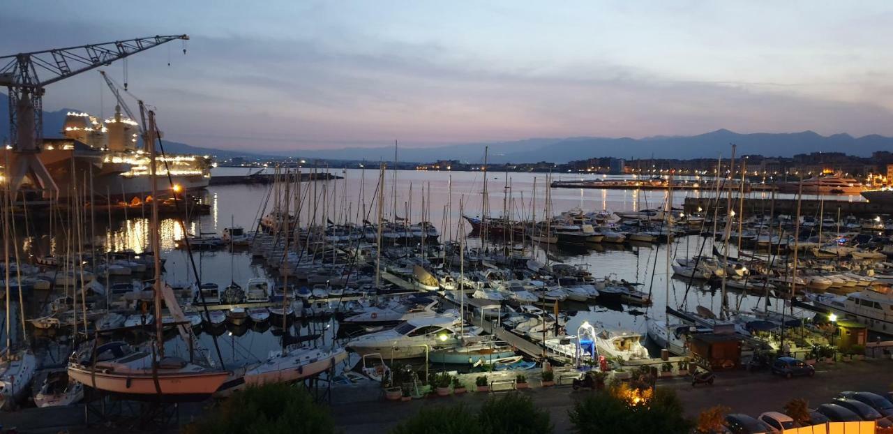 Siriana Open Space Castellammare di Stabia Eksteriør bilde
